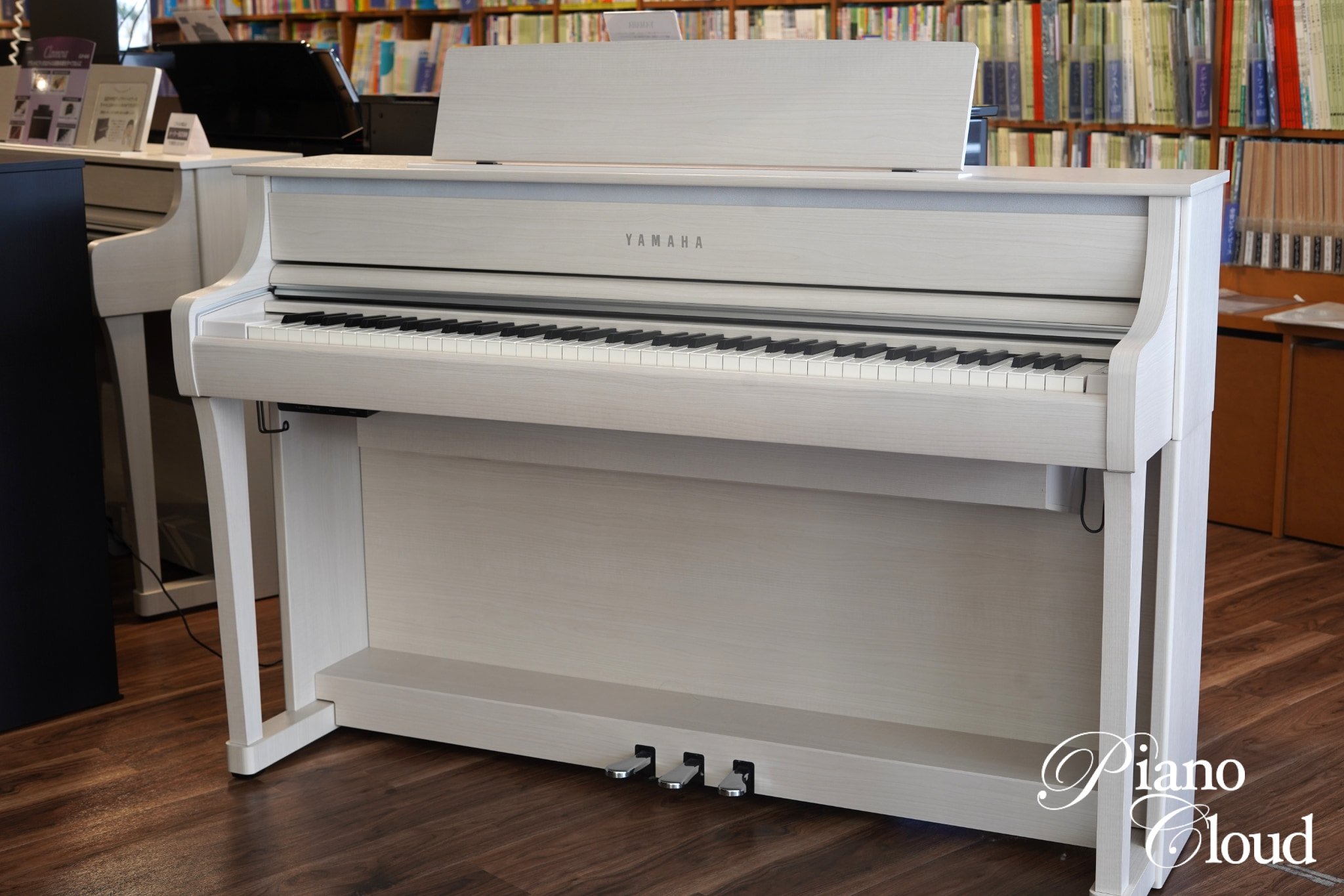 中古電子ピアノ CLP-875WB